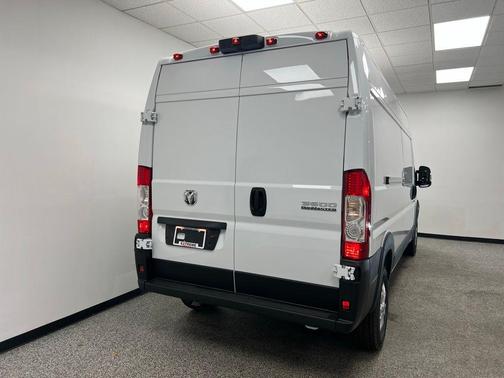 Bright White 2026 RAM ProMaster 3500 High Roof