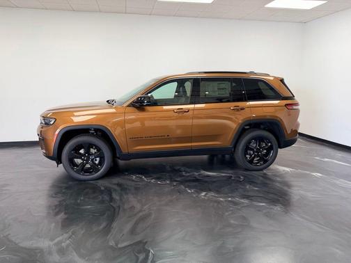 Copper 2026 Jeep Grand Cherokee Limited 4x4