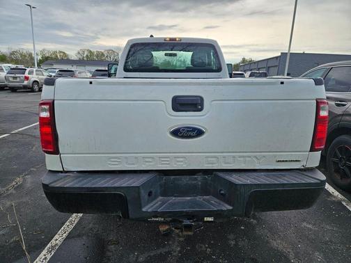 Oxford White 2013 Ford F-250 XL
