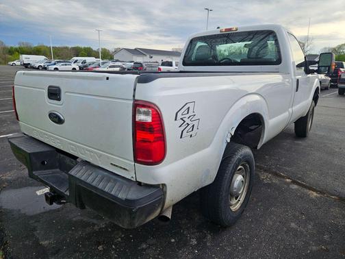 Oxford White 2013 Ford F-250 XL