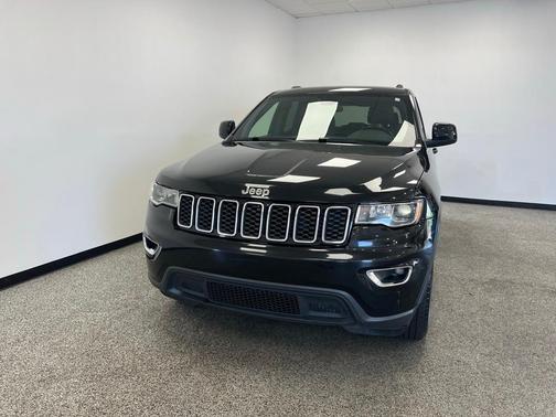 2019 Jeep Grand Cherokee Laredo E