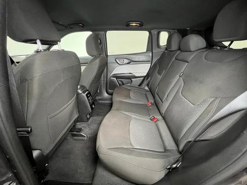 2024 Jeep Compass Sport