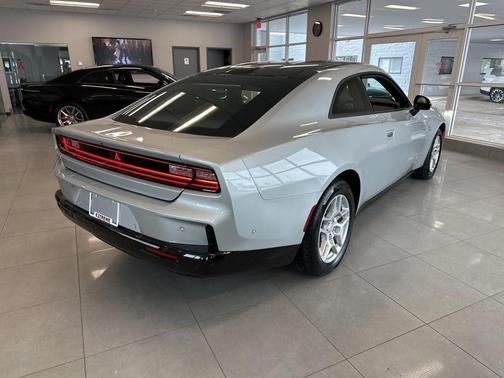 2025 Dodge Charger Daytona R/T