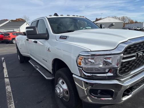 2023 RAM 3500 Big Horn