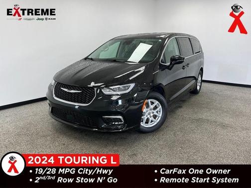 2024 Chrysler Pacifica Touring-L