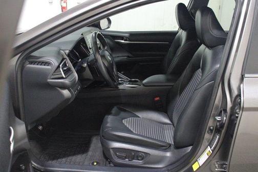 Predawn Gray Mica 2024 Toyota Camry SE