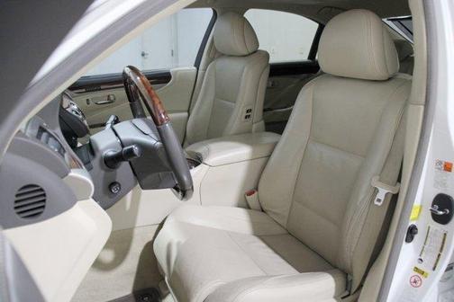 2015 Lexus LS 460 460