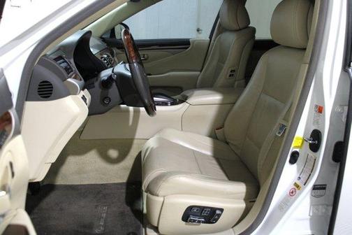 2015 Lexus LS 460 460