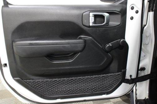 Bright White Clearcoat 2022 Jeep Wrangler Unlimited Sport
