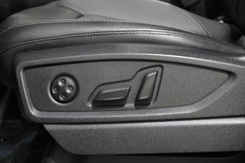 2022 Audi Q5 45 S line quattro Premium