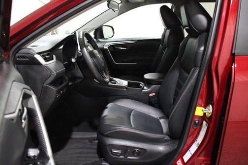 2021 Toyota RAV4 Hybrid XLE Premium