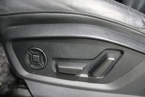 2022 Audi Q7 45 Premium Plus