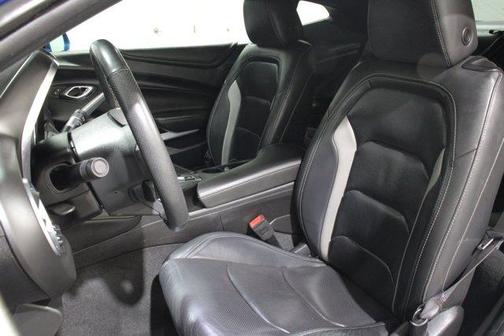 2017 Chevrolet Camaro 2LT