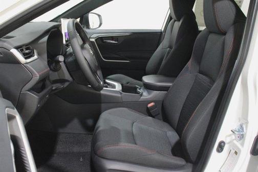 2025 Toyota RAV4 Plug-In Hybrid SE