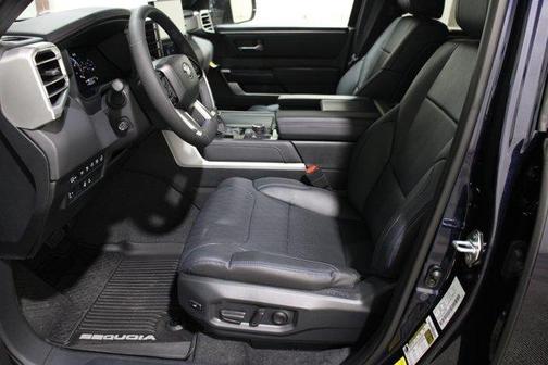 2025 Toyota Sequoia Platinum