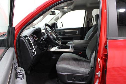 Flame Red Clearcoat 2016 RAM 1500 Big Horn