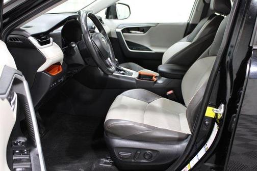 2019 Toyota RAV4 Adventure