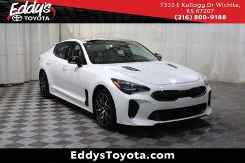 Snow White Pearl 2023 Kia Stinger GT-Line