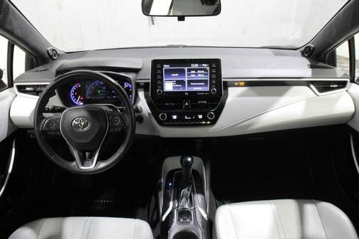 2022 Toyota Corolla Hatchback XSE