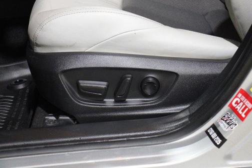 2022 Toyota Corolla Hatchback XSE