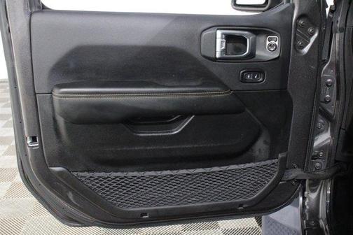 Granite Crystal Clearcoat Metallic 2025 Jeep Wrangler 4xe Sahara