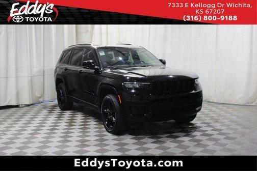 Diamond Black 2023 Jeep Grand Cherokee L Laredo