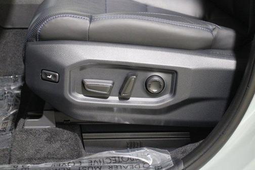 2026 Toyota Tundra Hybrid Platinum