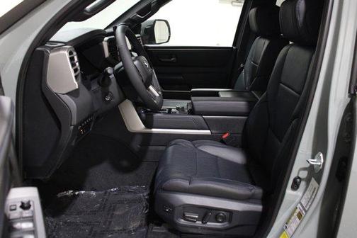 2026 Toyota Tundra Hybrid Platinum