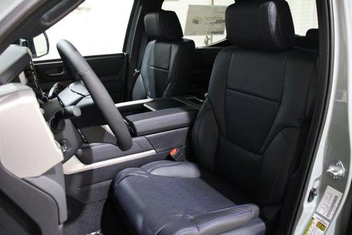 2026 Toyota Tundra Hybrid Platinum