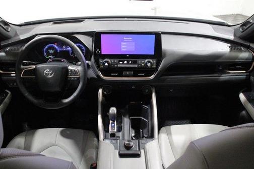 Celestial Silver Metallic 2024 Toyota Grand Highlander Hybrid MAX Platinum