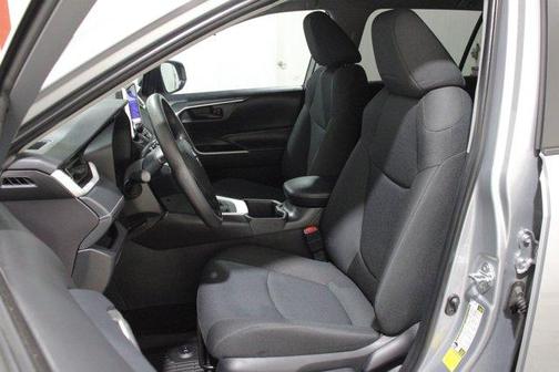 Silver Sky Metallic 2025 Toyota RAV4 LE