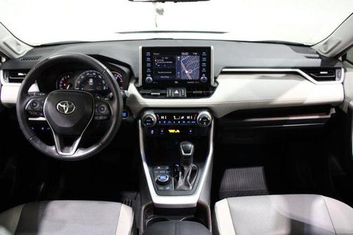 2020 Toyota RAV4 Limited