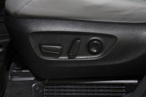 2023 Toyota Sienna Limited