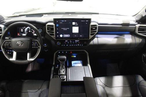 2024 Toyota Tundra Hybrid Platinum