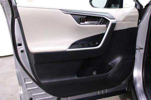 2022 Toyota RAV4 Limited