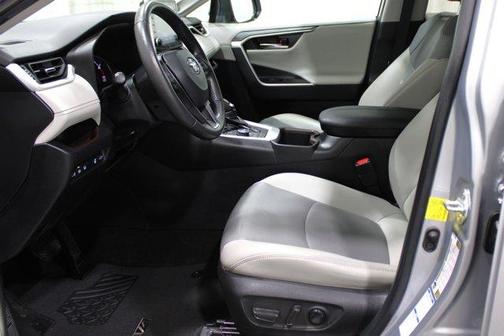 2022 Toyota RAV4 Limited