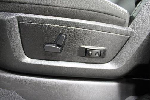 Patriot Blue Pearlcoat 2024 RAM 2500 Big Horn