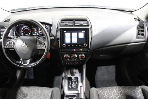 2024 Mitsubishi Outlander Sport S