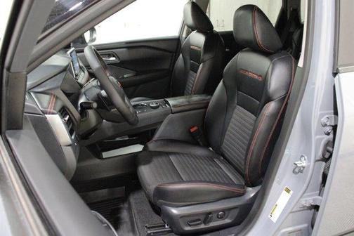Boulder Gray Metallic 2025 Nissan Rogue Rock Creek