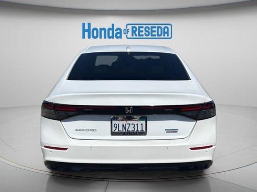 Platinum White Pearl 2023 Honda Accord Hybrid Touring