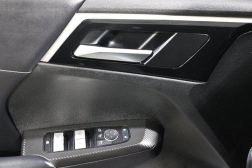 2024 Mitsubishi Outlander SE Black Edition