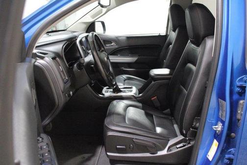 Bright Blue Metallic 2022 Chevrolet Colorado LT