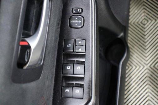 2017 Toyota Camry XSE