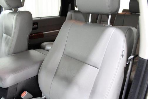 2021 Toyota Sequoia Platinum