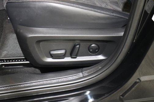 2023 Mitsubishi Outlander SE Special Edition