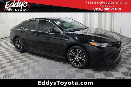2020 Toyota Camry Hybrid SE