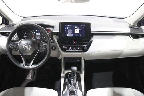 2025 Toyota Corolla Cross LE