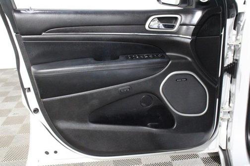 2018 Jeep Grand Cherokee Summit