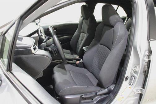 Classic Silver Metallic 2024 Toyota Corolla Hatchback SE