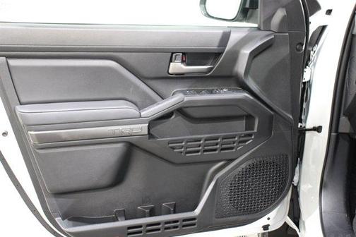 2025 Toyota Tacoma Hybrid TRD Off Road